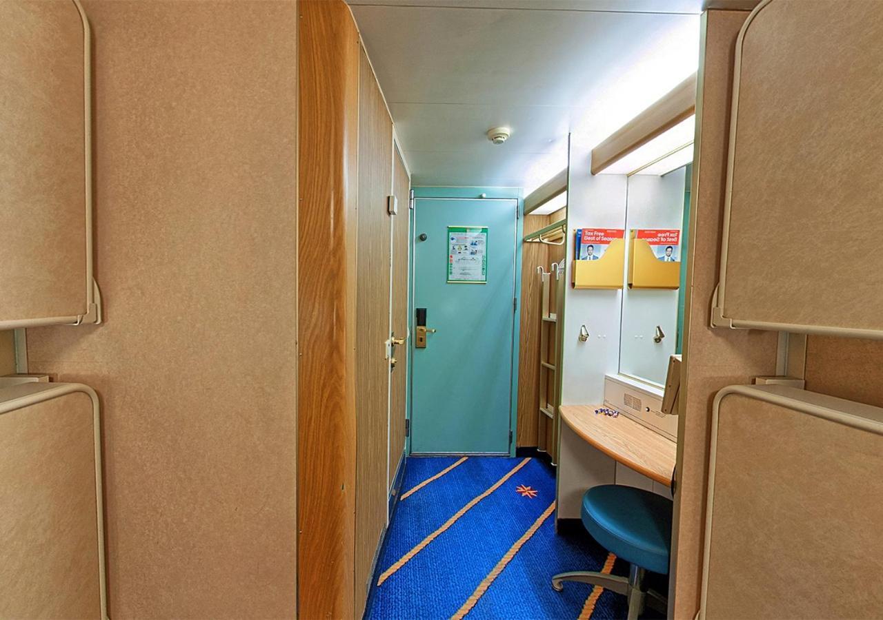 Viking Line Ferry Viking Cinderella - 2-Night Cruise Stockholm-Helsinki-Stockholm Hotel Room photo